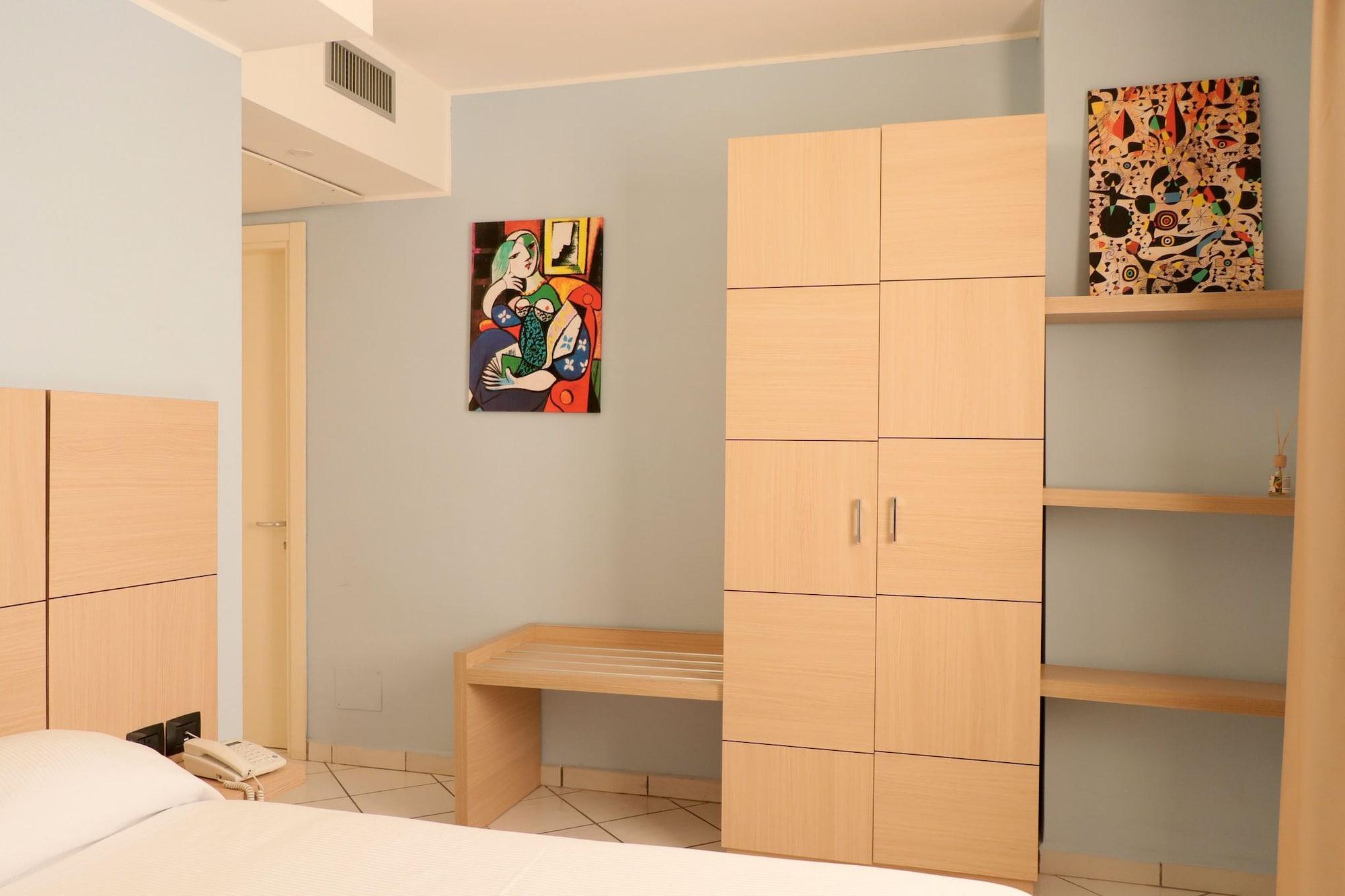 Ancora Hotel 4*