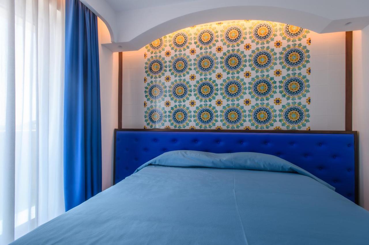 Ancora Hotel 4*