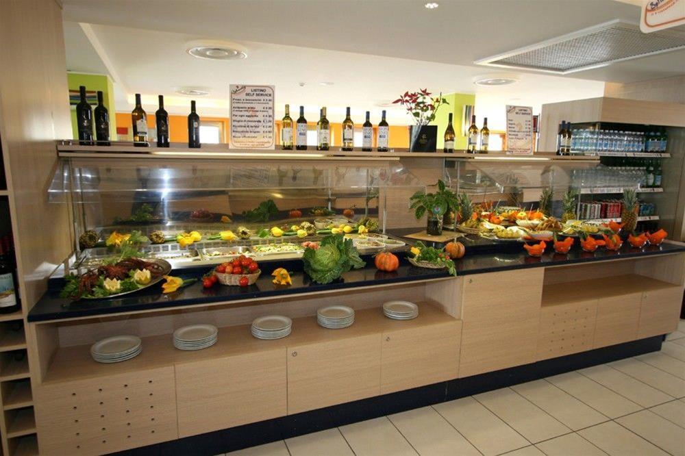 Ancora Hotel